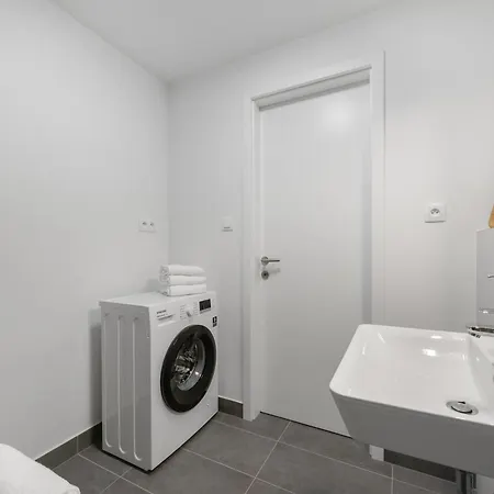 Stylish In Klingerka *